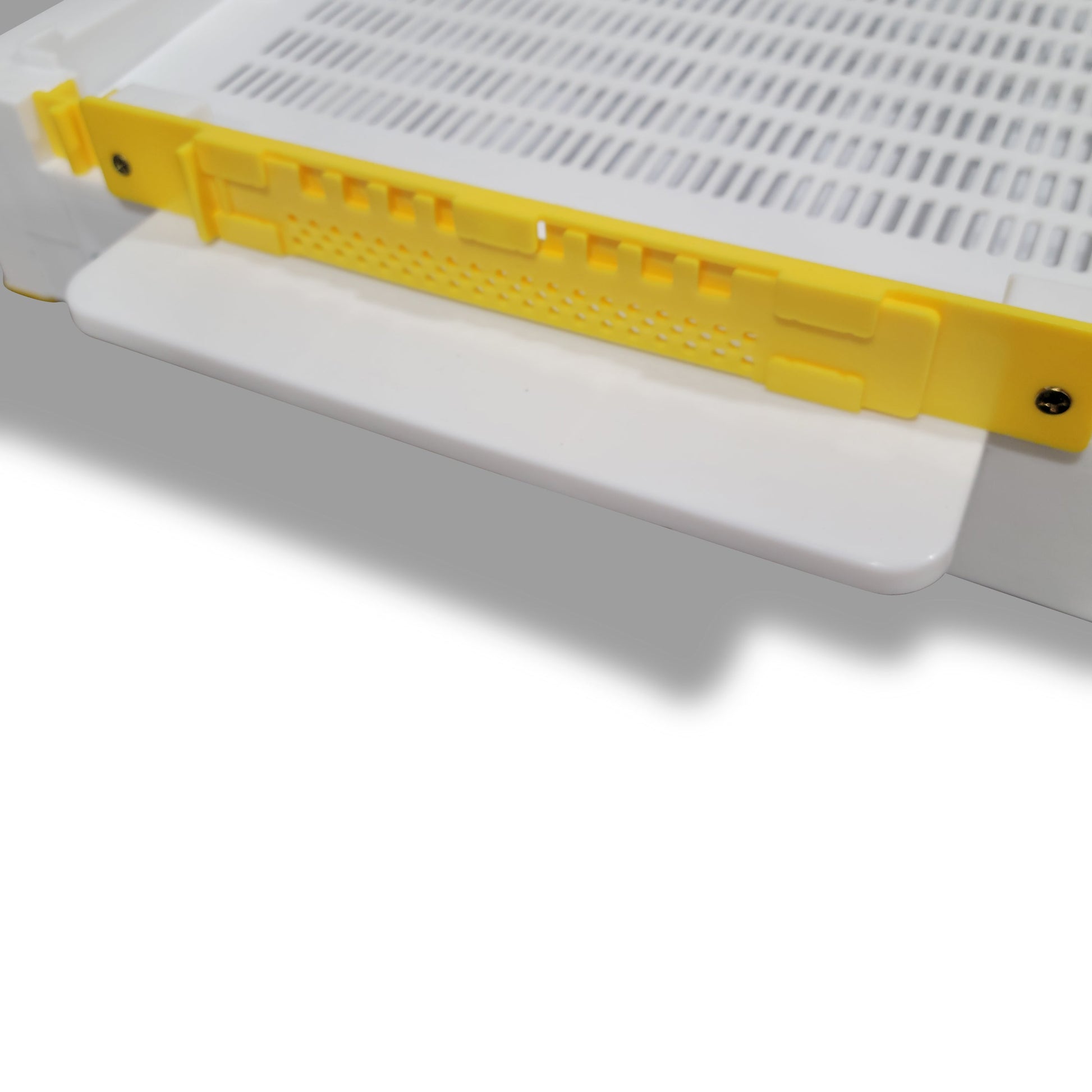Maxima Plastic bee hive Bottom Board - 10 frame For beekeeping