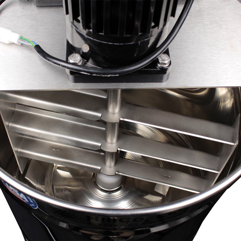 9 Gallon Honey Creamer